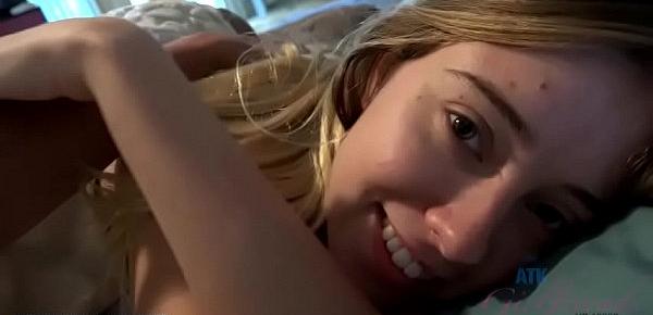  Amateur Blond fucks you POV in Hawaii (Haley Reed)